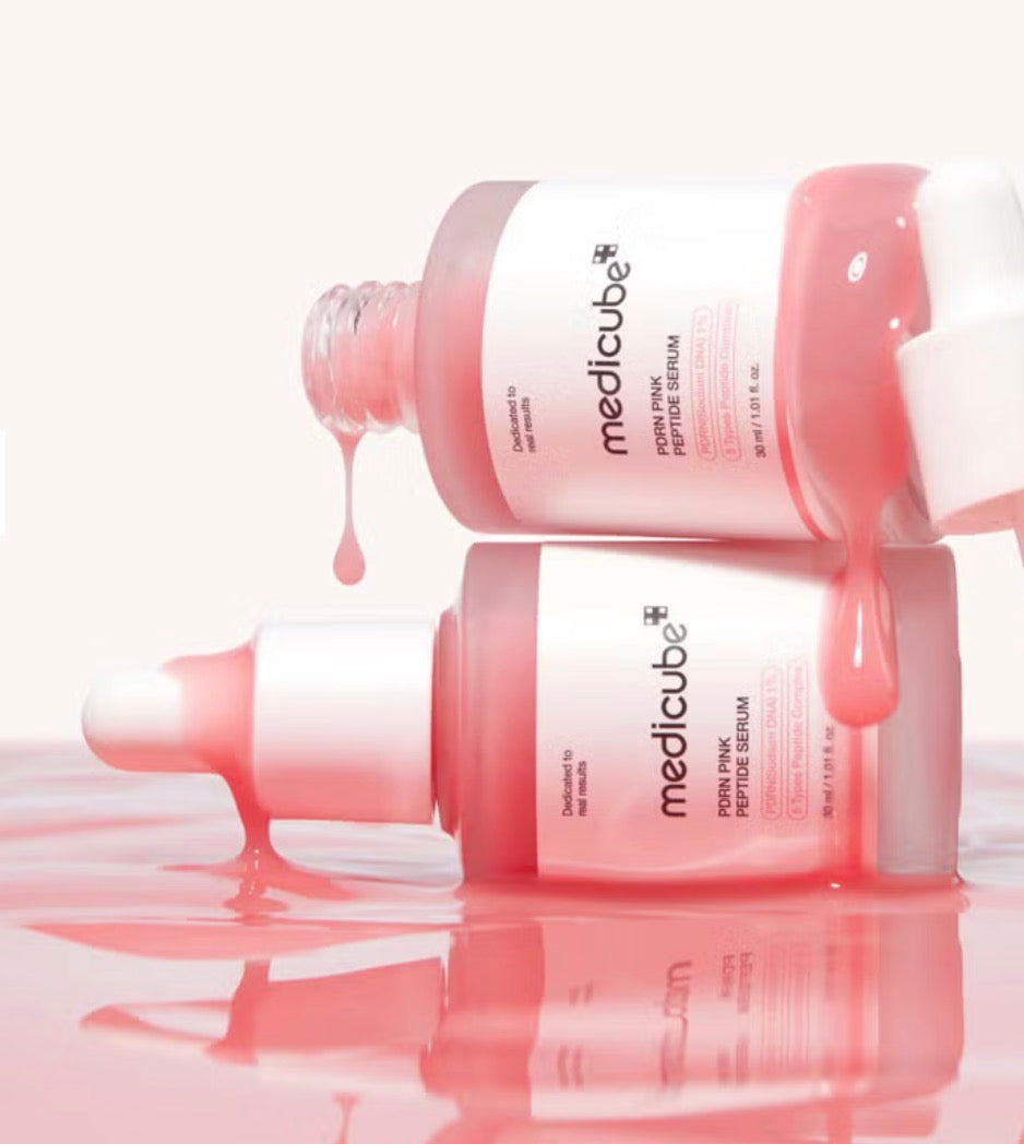 MEDICUBE PDRN PINK PEPTIDE SERUM 30ML

A multi-tasking serum that helps to boost brightness, elasticity and overall nourishment.