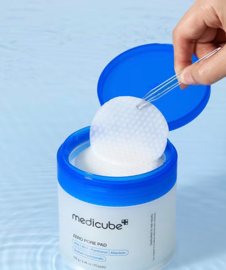 MEDICUBE ZERO PORE PAD 2.0

70 pore cleansing pads that work to refine the appearance of skin.